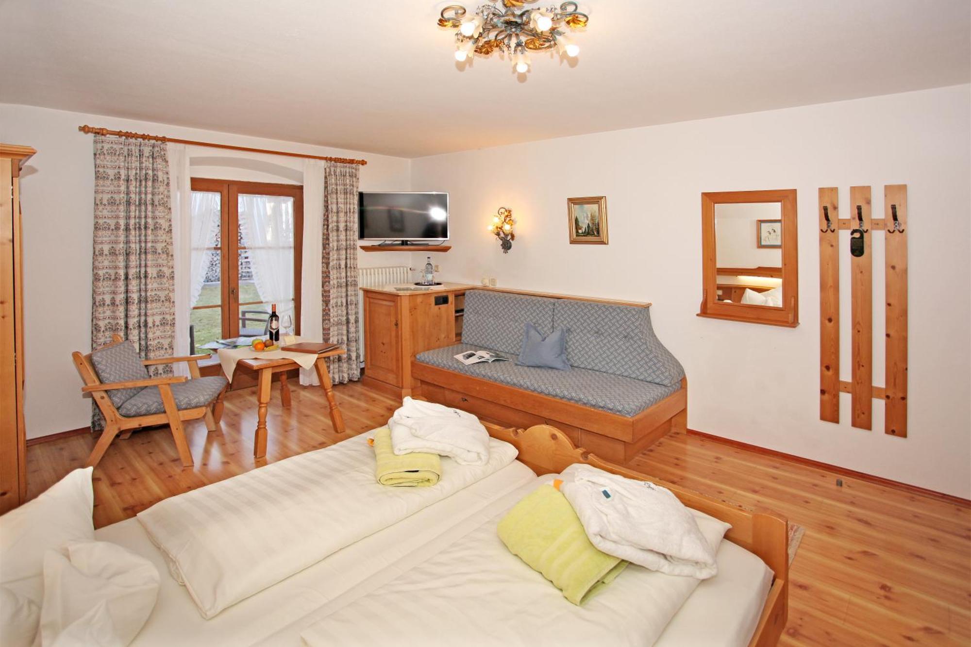 Alpenhof Kruen Hotel Room photo